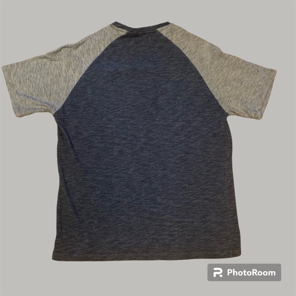 🔵 Joe’s Jeans Raglan sleeve T-shirt